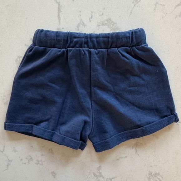 NWOT Disney Mickey Mouse Print Shorts Kids Size 2T Navy Blue - Picture 2 of 7